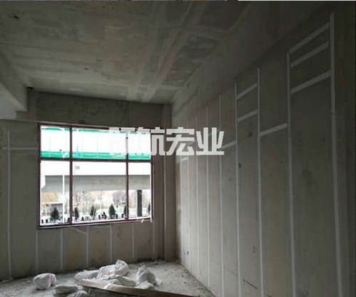 濱州輕質(zhì)實(shí)心復(fù)合墻板批發(fā) 選擇領(lǐng)航宏業(yè)建材廠家直銷(xiāo)，開(kāi)啟高效裝飾材料新篇章